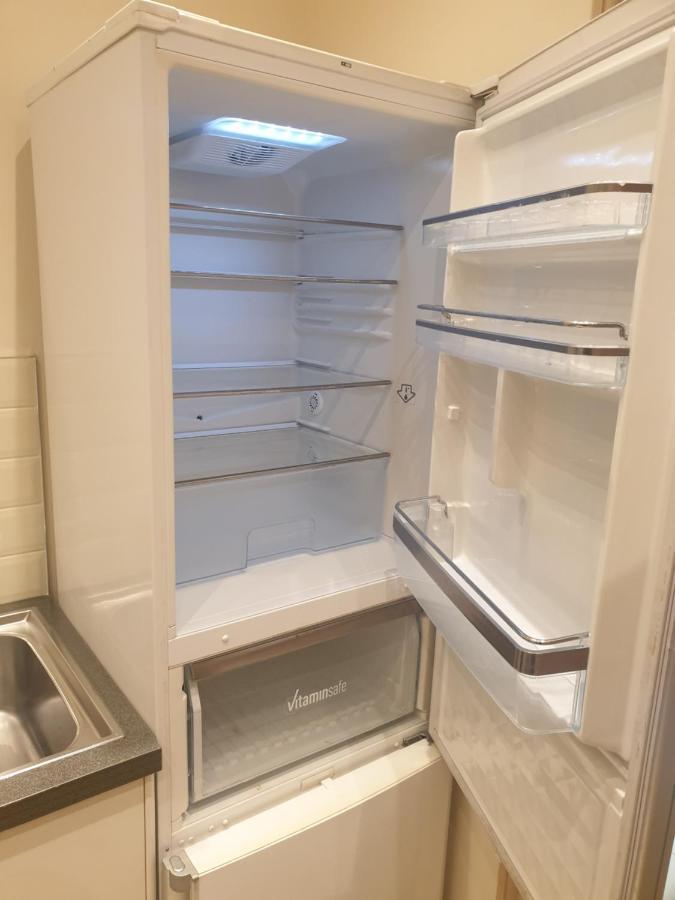 London Luxury Apartments 4 Min Walk From Ilford Station, With Free Parking Free Wifi 외부 사진
